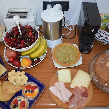Ca Da Munta Bed & Breakfast *